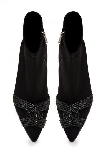 Полусапожки на высоком каблуке