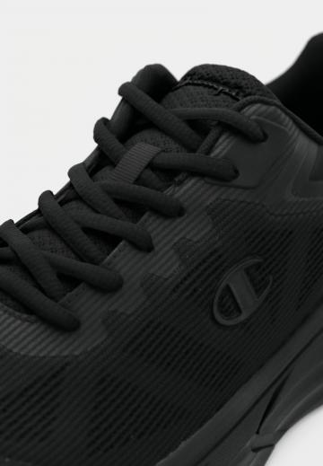 Тренировочные кроссовки