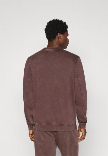 Спортивная кофта