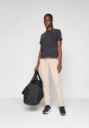 Узкие брюки