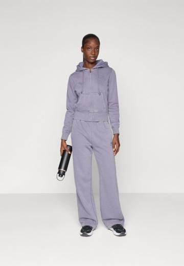 Спортивная толстовка