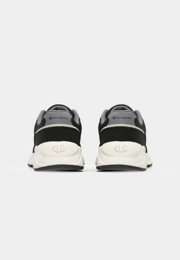 Тренировочные кроссовки