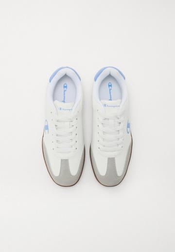 Тренировочные кроссовки