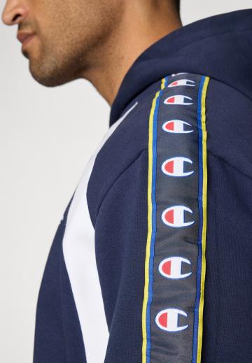 Спортивная кофта