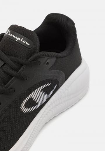 Тренировочные кроссовки