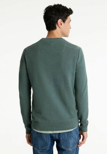 Пуловер
