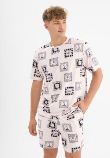 Пижама с шортами