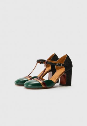 Туфли с ремешком