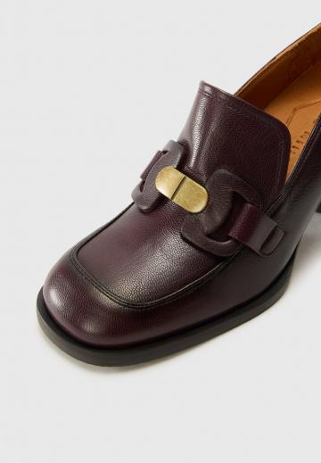 Туфли на высоком каблуке