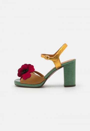 Гандбольные кроссовки