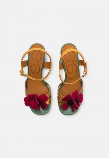 Гандбольные кроссовки