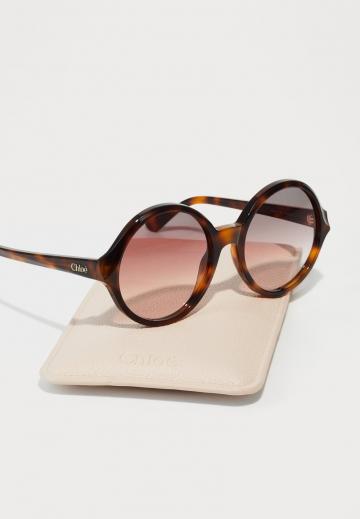 Солнечные очки