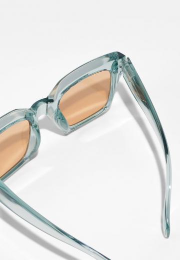 Солнечные очки