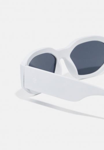 Солнечные очки