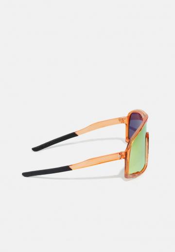 Солнечные очки