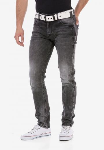 Узкие джинсы