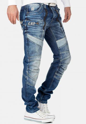 Узкие джинсы