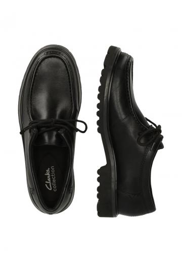 Ботинки на шнуровке