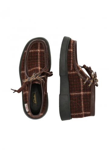 Ботинки на шнуровке