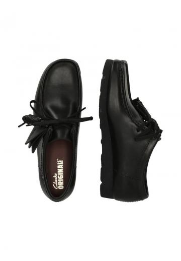 Ботинки на шнуровке