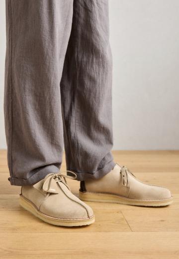 Ботинки на шнуровке