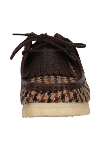 Ботинки на шнуровке