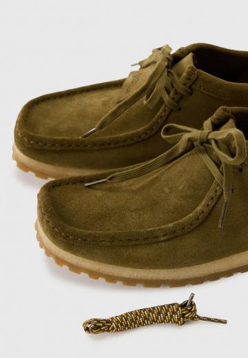 Ботинки на шнуровке