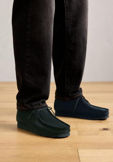 Ботинки на шнуровке