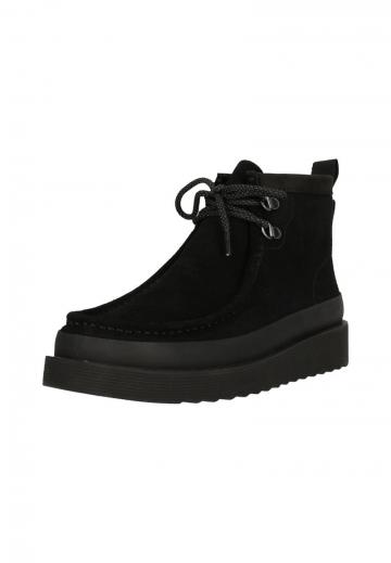Ботинки на шнуровке