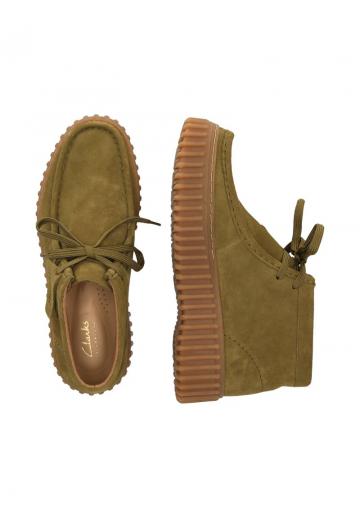 Ботинки на шнуровке