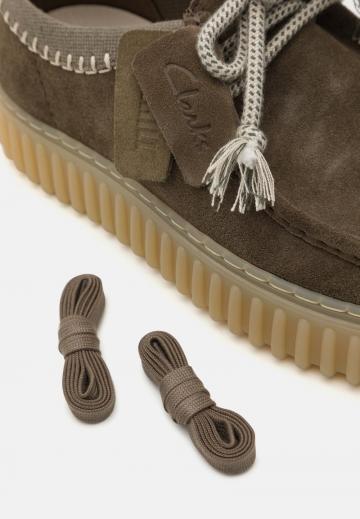 Ботинки на шнуровке