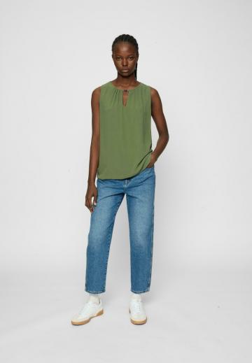 Майка-борцовка