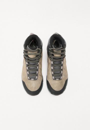 Походные ботинки