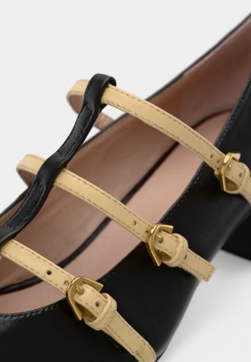 Туфли с высоким носом