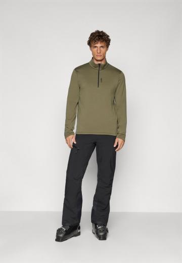 Спортивная кофта