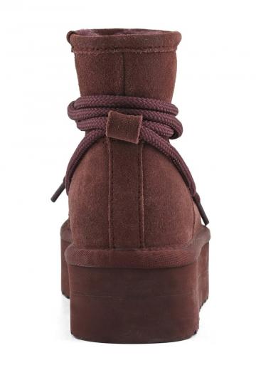 Ботинки на шнуровке