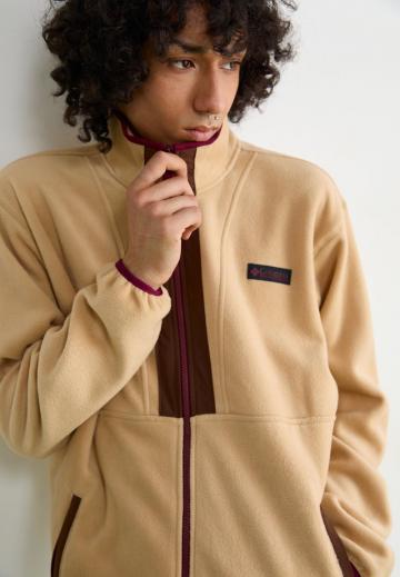 Флисовая куртка