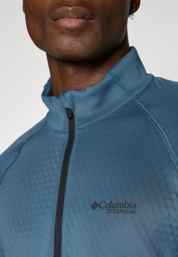 Спортивная кофта