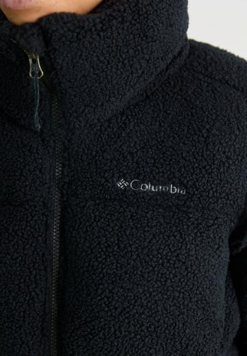 Спортивная куртка