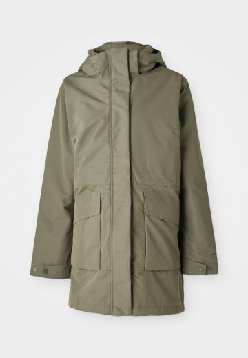 Спортивная куртка