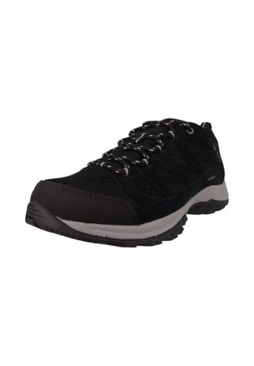 Походные кроссовки