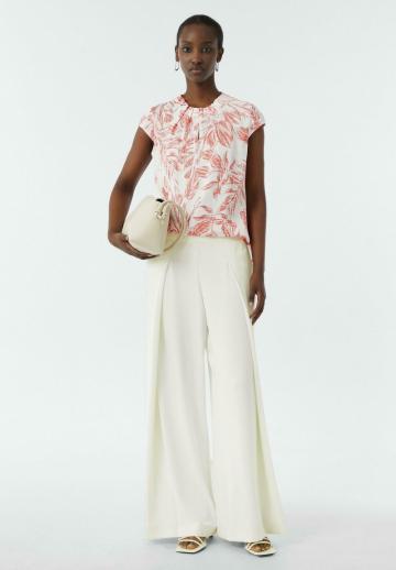 Атласная блузка