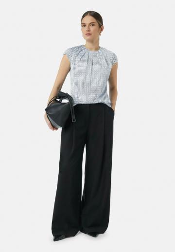 Атласная блузка