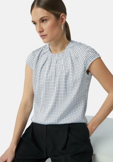 Атласная блузка