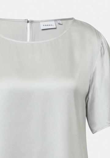 Атласная блузка