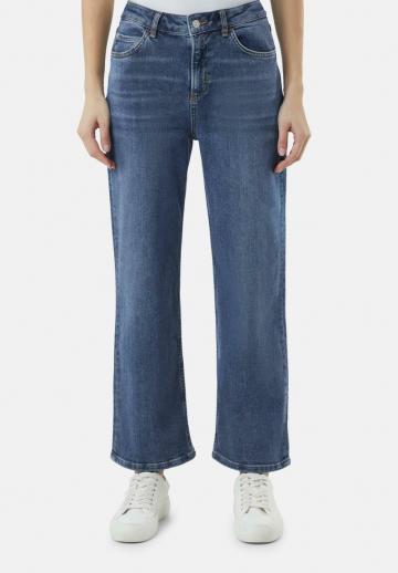 Прямые джинсы