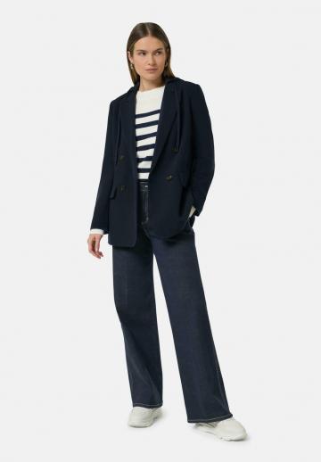 Короткое пальто