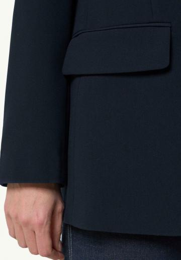 Короткое пальто