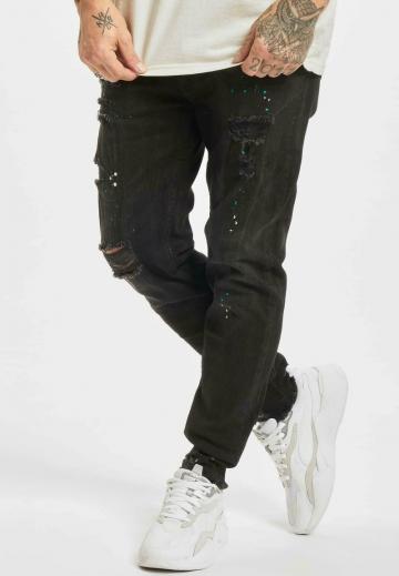 Узкие джинсы