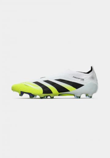 Футбольные бутсы